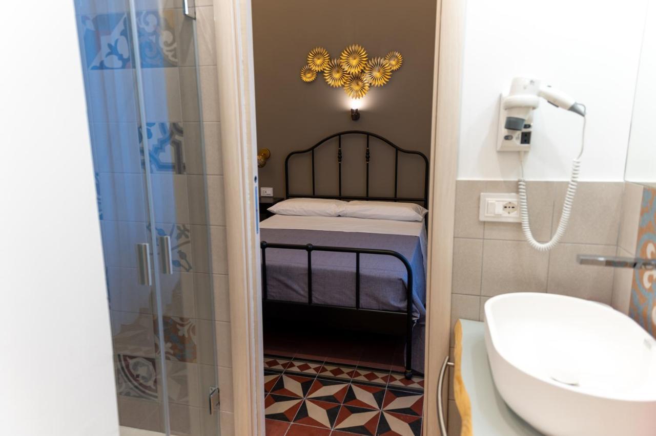 Ursino'S Luxury Bed & Breakfast Катания Екстериор снимка